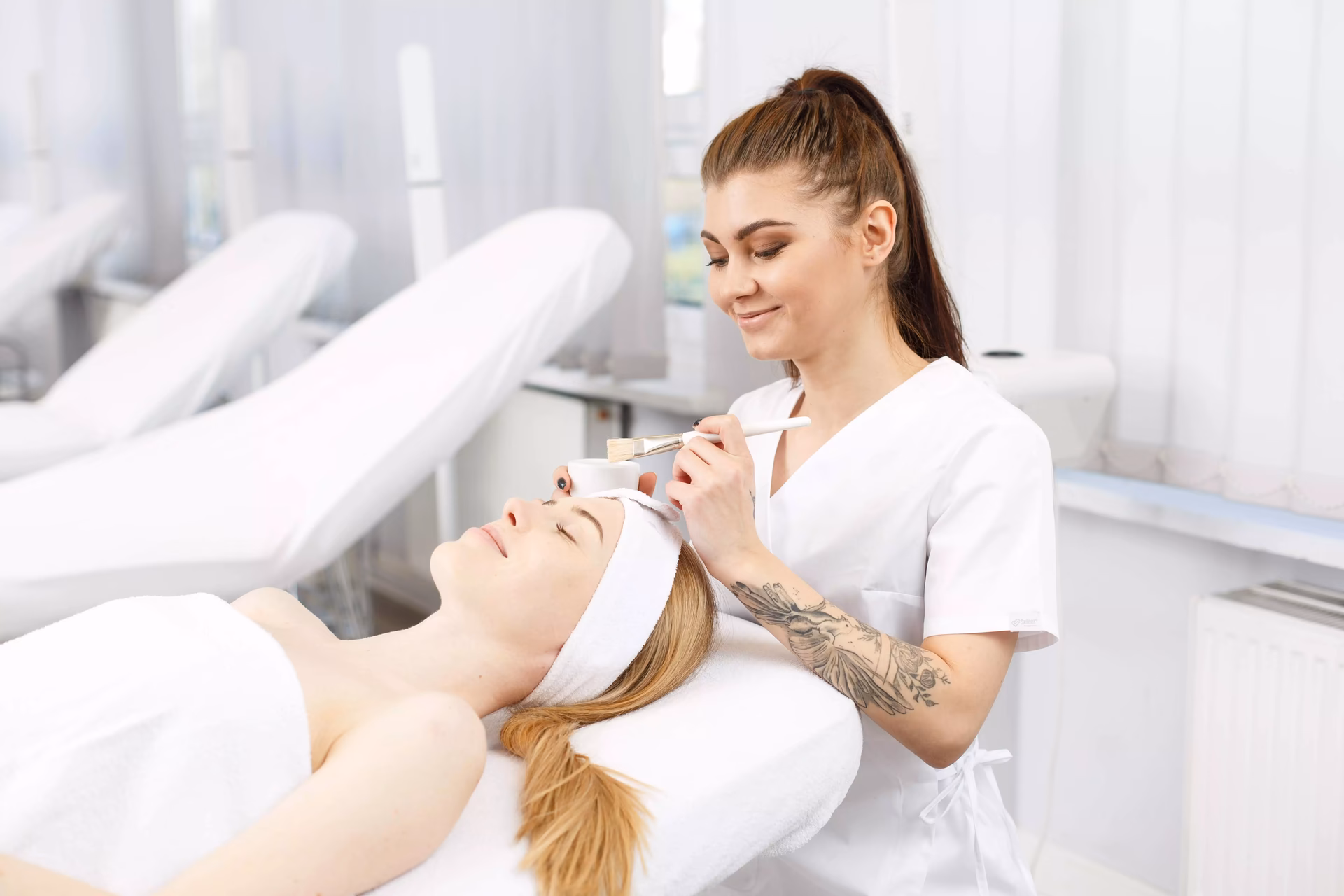 Czym zajmuje się technik usług kosmetycznych?