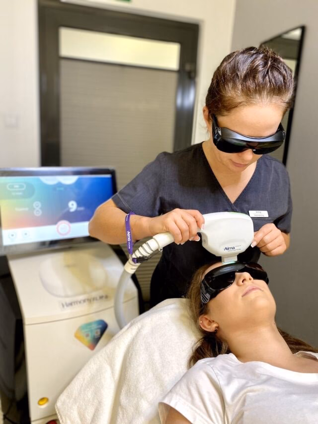 Jaki jest najskuteczniejszy zabieg na przebarwienia?