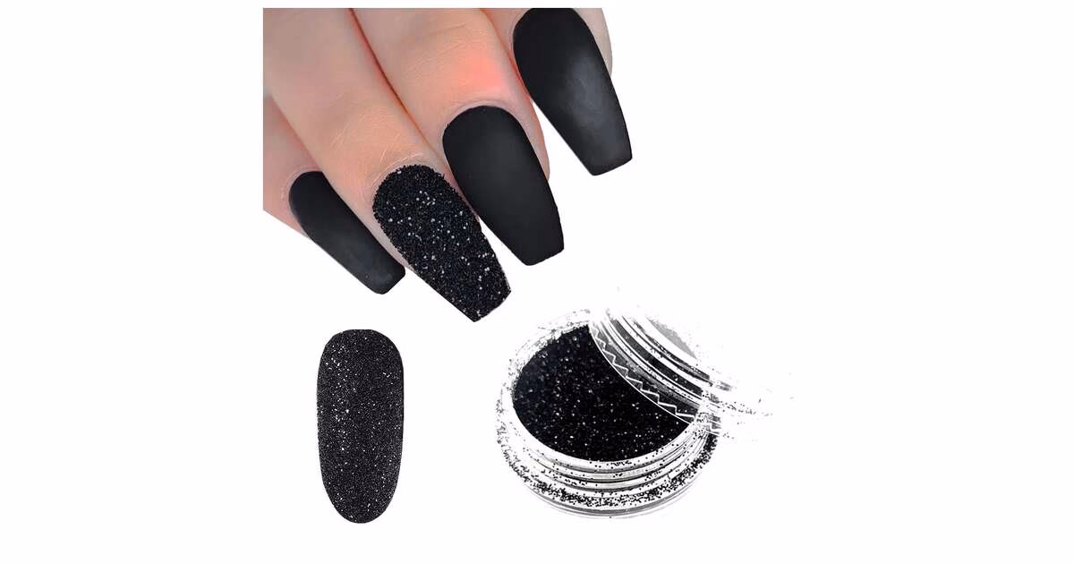 Co to znaczy efekt flash na paznokciach?