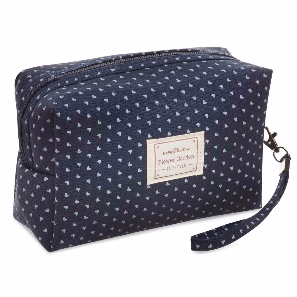 Kim jest Ewa Schmitt?