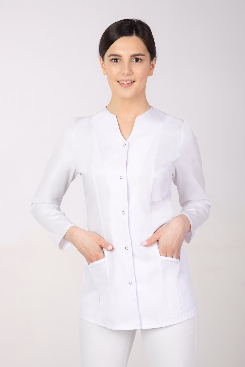 Czy w aptece kupię fartuch medyczny?