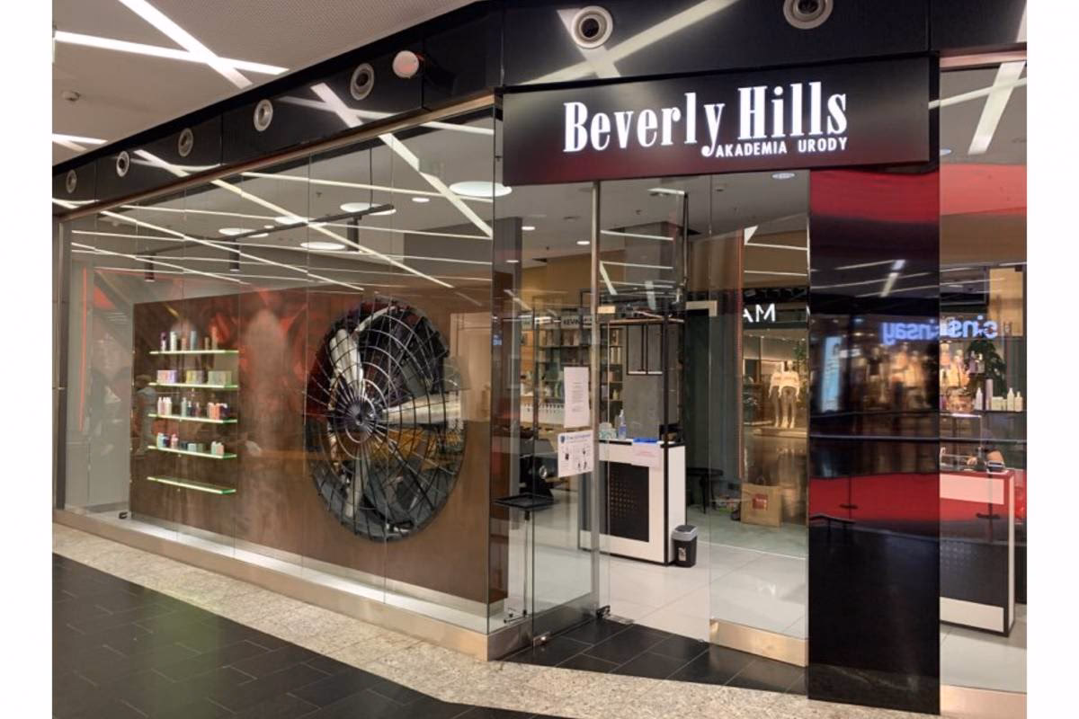 Kto jest właścicielem galerii w Rzeszowie?