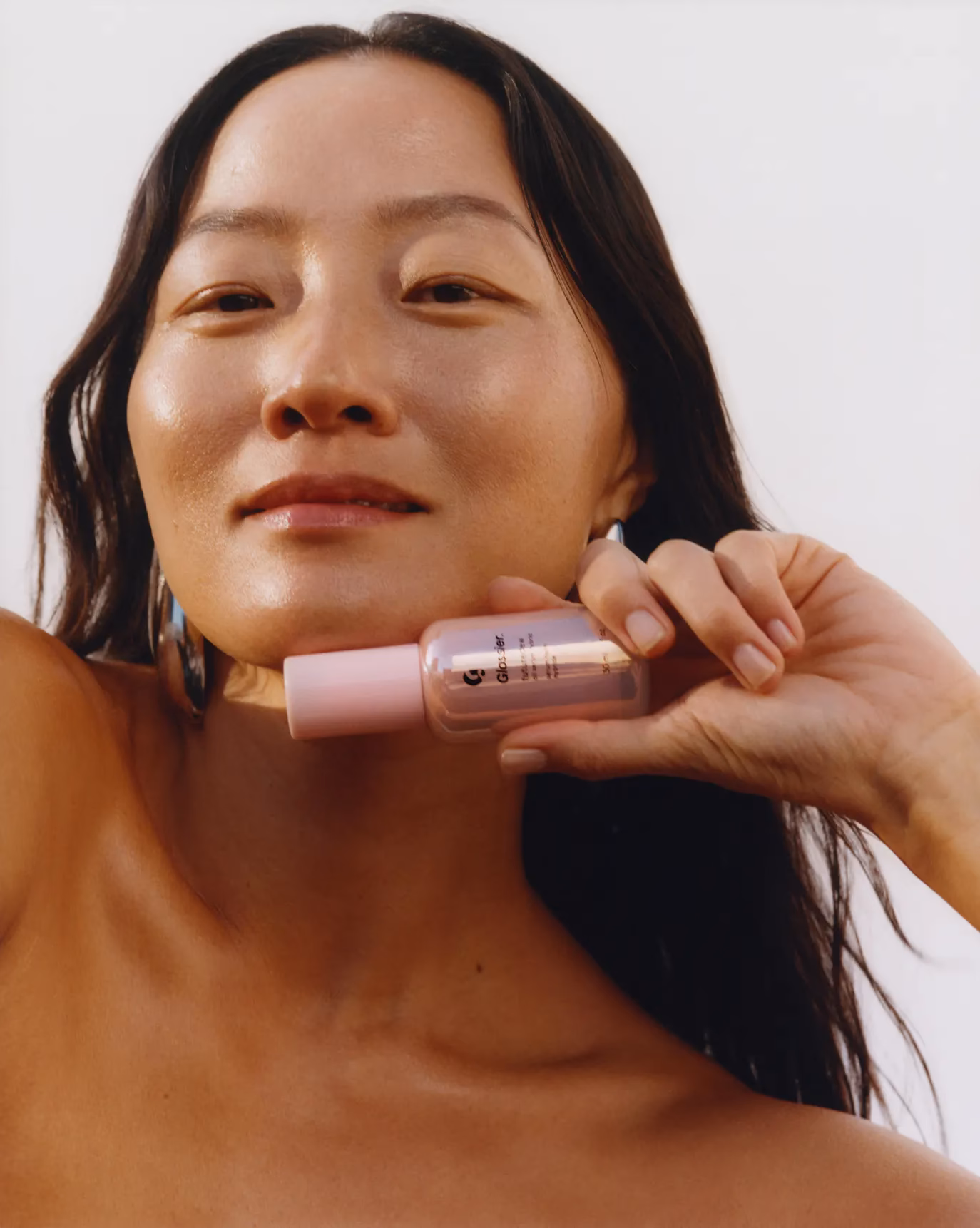 Czy glossier jest tańszy w USA?