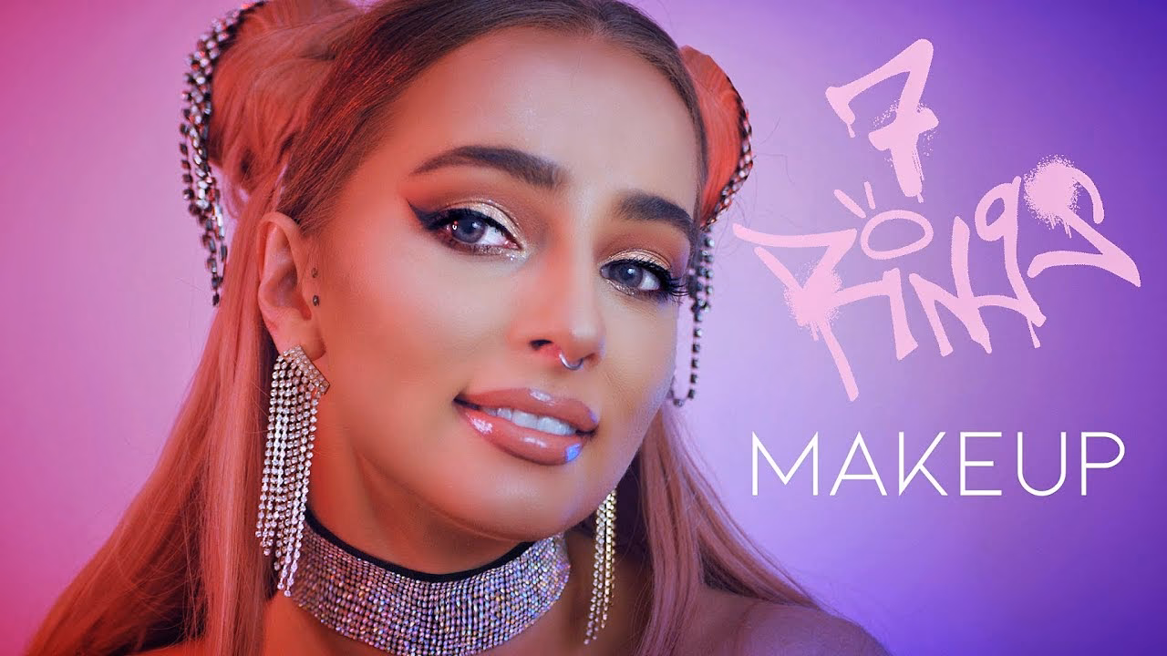 Czy w Wicked gra Ariana Grande?