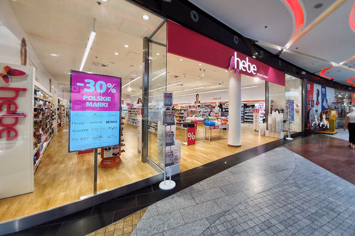 Jakie godziny pracy w Hebe?