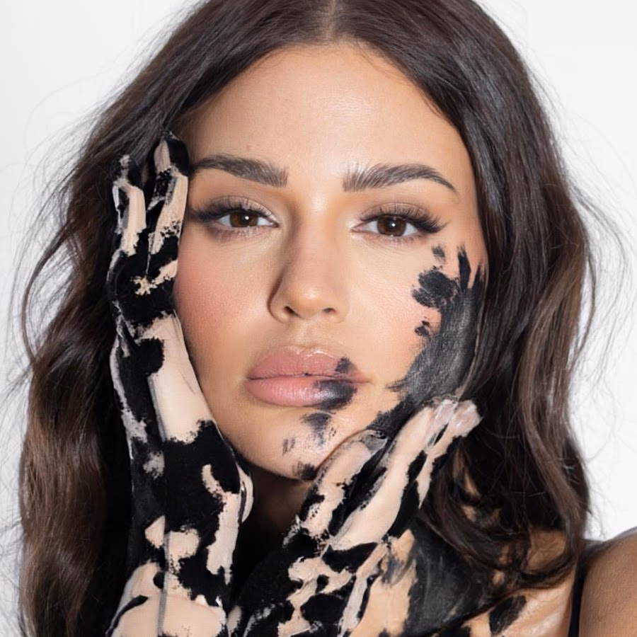 Co się dzieje z honorata skarbek?