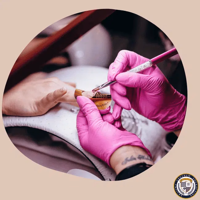 Czy dobrze zarabiasz na robieniu paznokci?