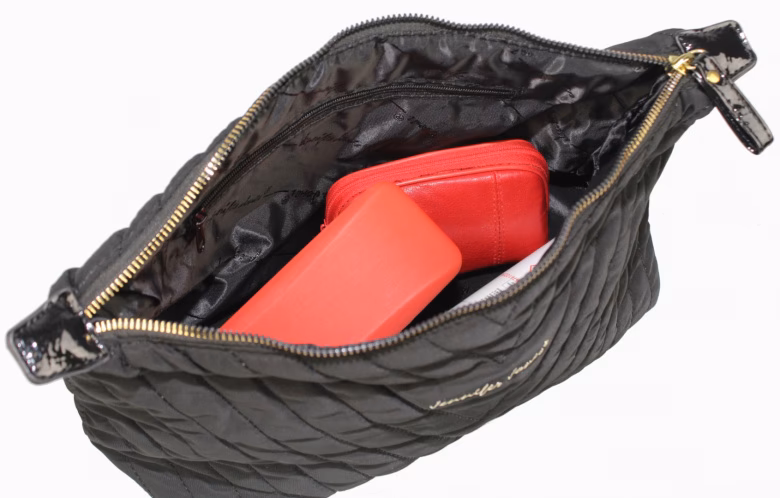 Czy Jennifer Jones nadal jest prawniczką?