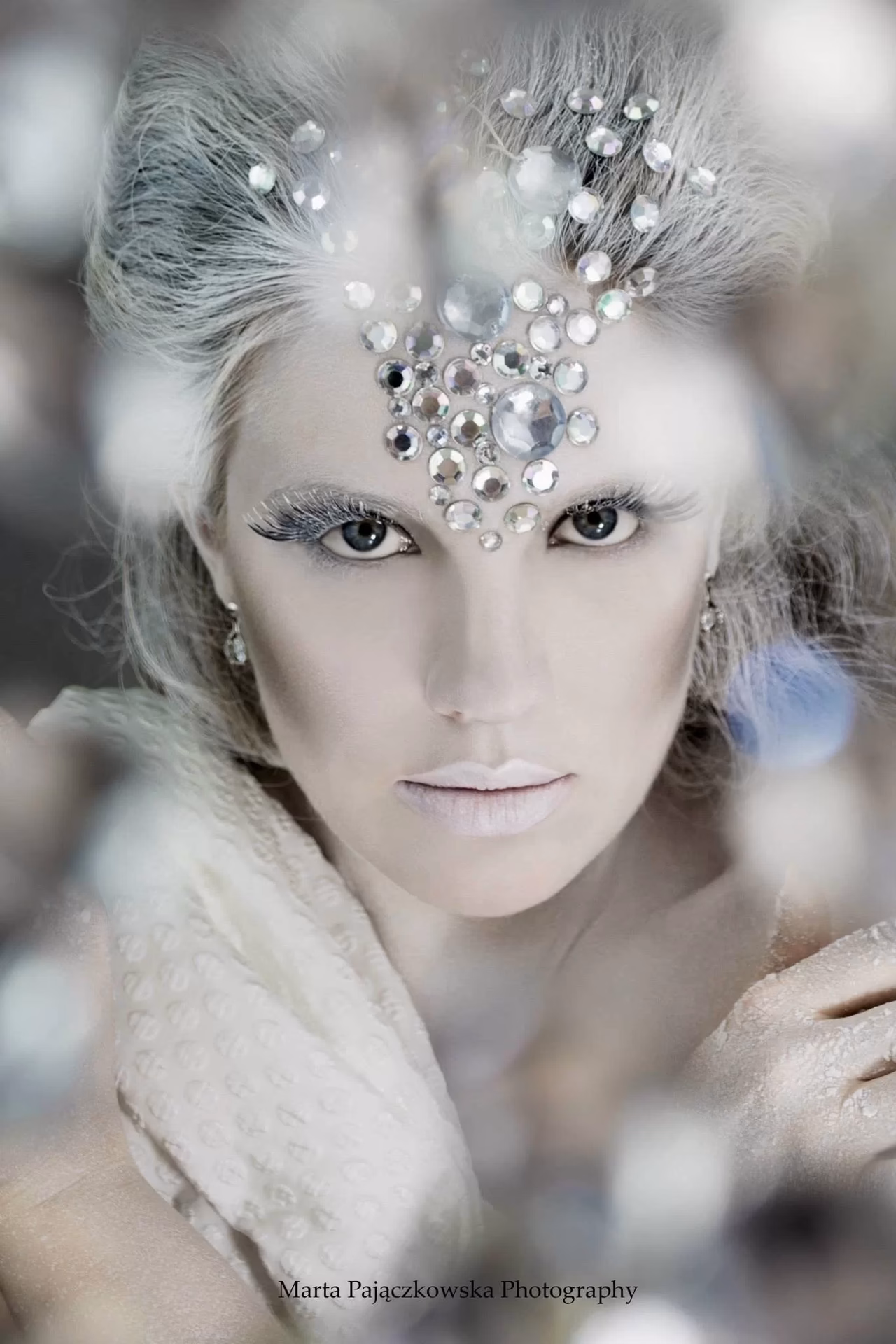 Jaki jest sens makijażu scenicznego?