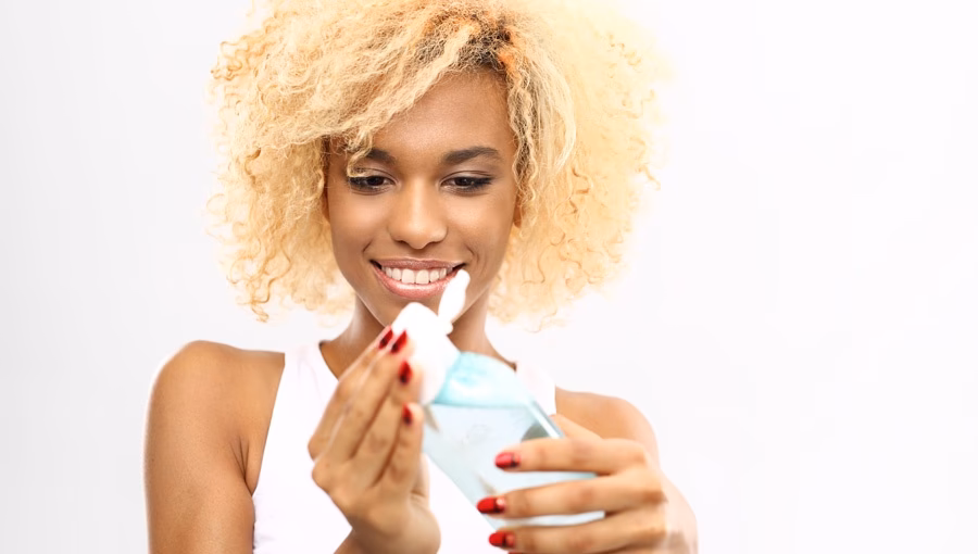 Kiedy jest dzień bez makijażu?