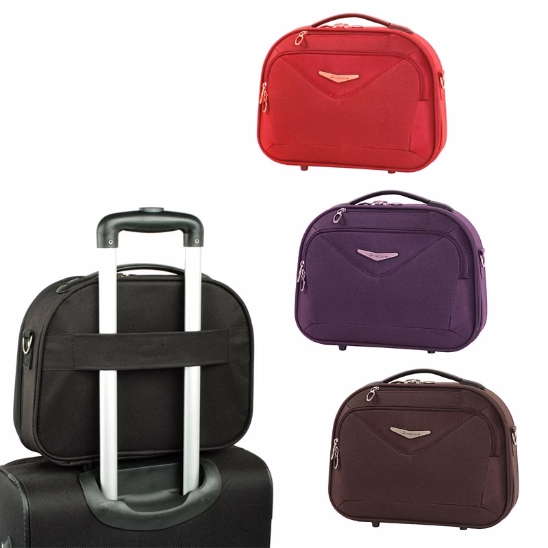 Czy mogę włożyć kosmetyczkę do walizki?