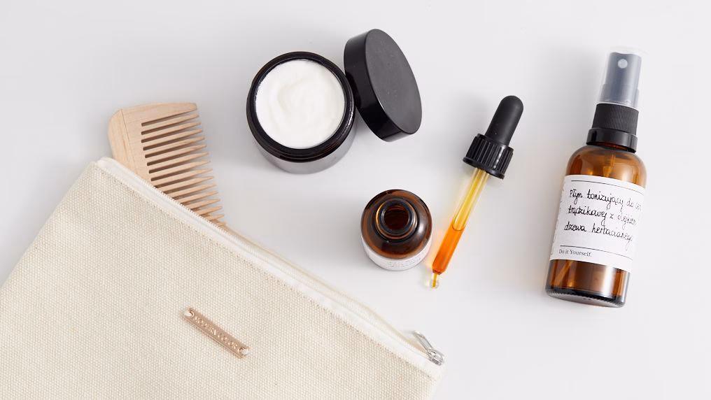 Jak ograniczyć ilość kosmetyków?