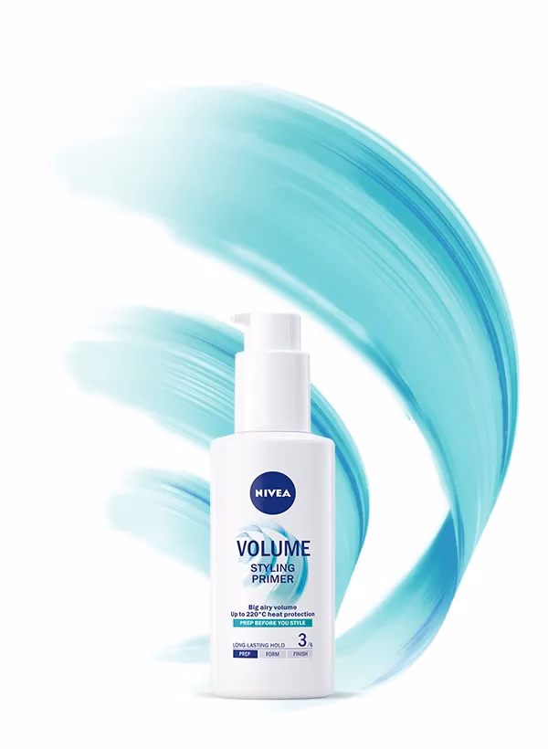 Czy mogę używać kremu Nivea zamiast bazy pod makijaż?