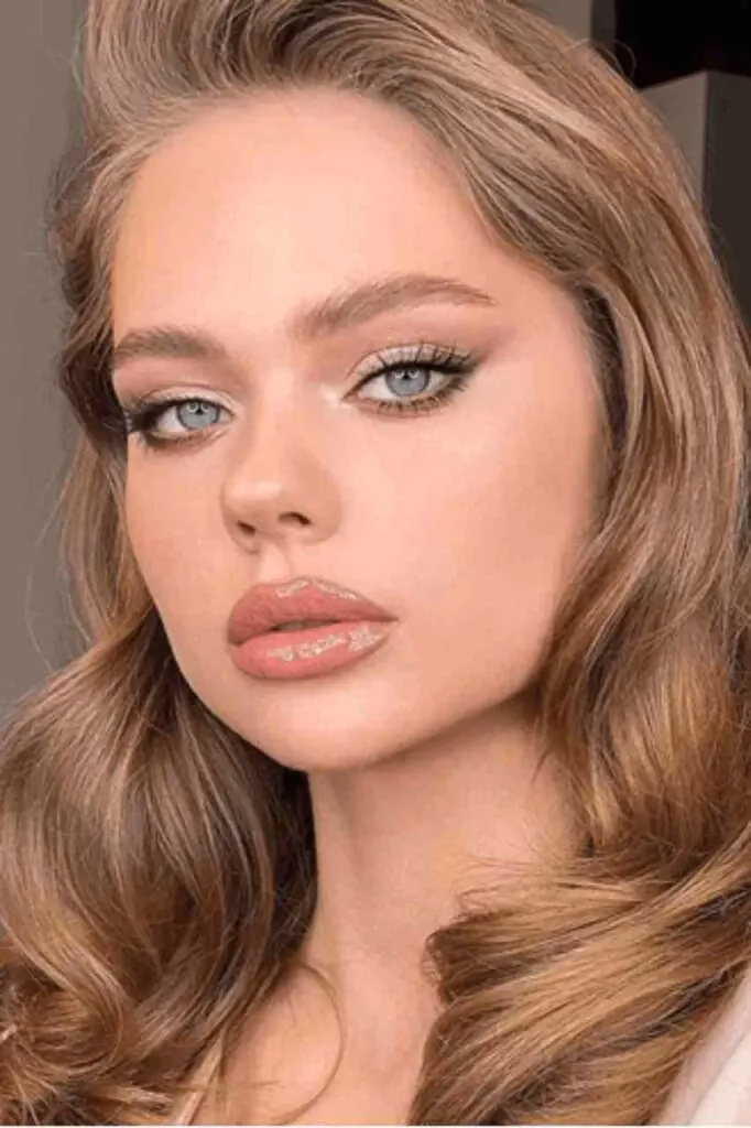 Czym malować twarz latem?