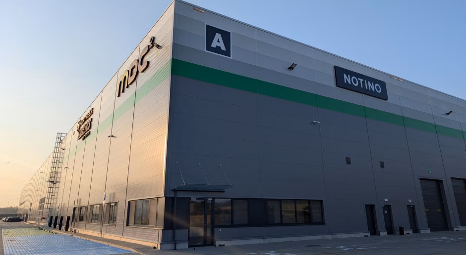 Jak ciężka jest praca na magazynie?