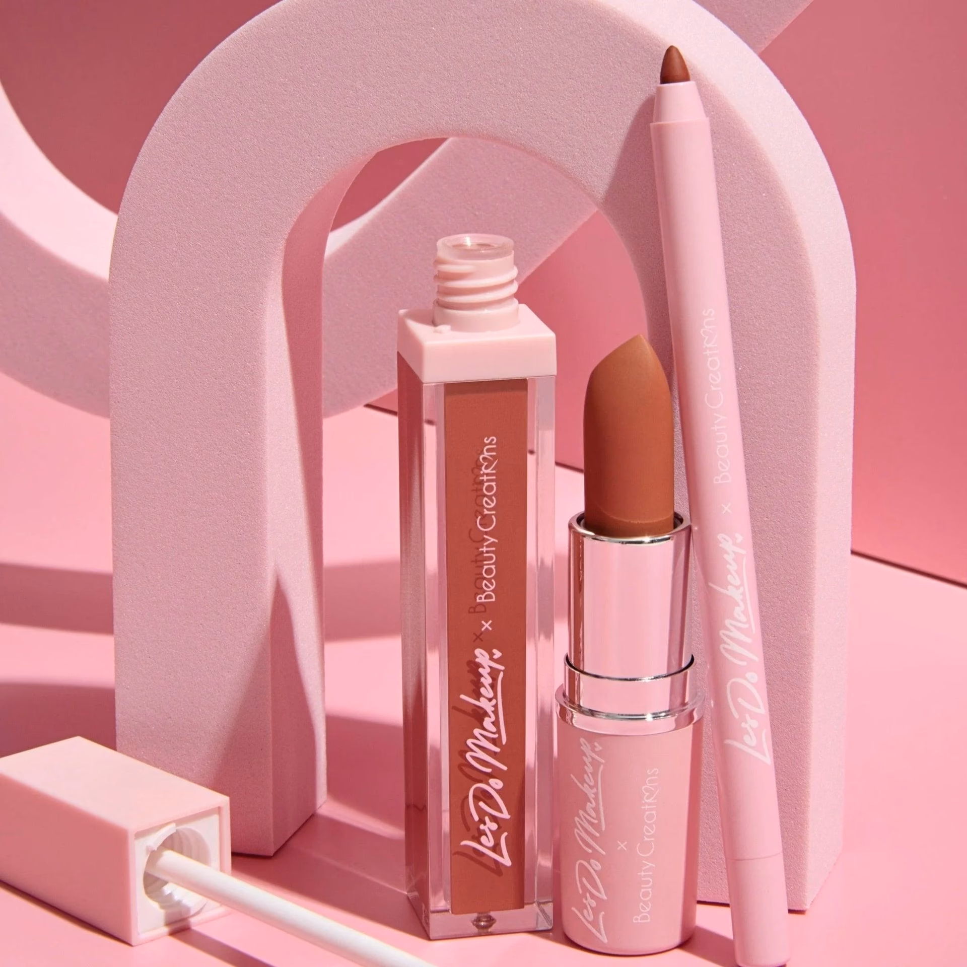 Jakie składniki zawiera utrwalacz do makijażu Beauty Creations?