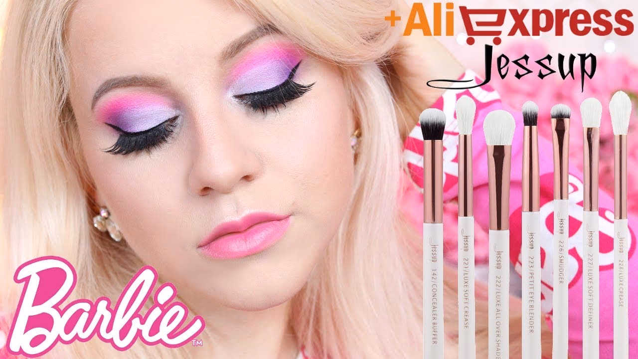 Jak pozbyć się makijażu Barbie?