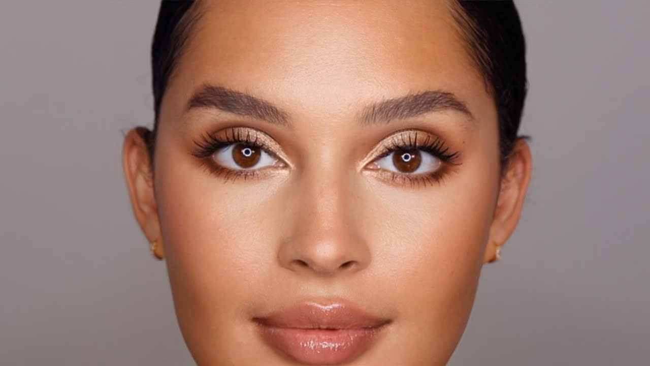 Czy podkład Bobbi Brown nadaje się do skóry dojrzałej?