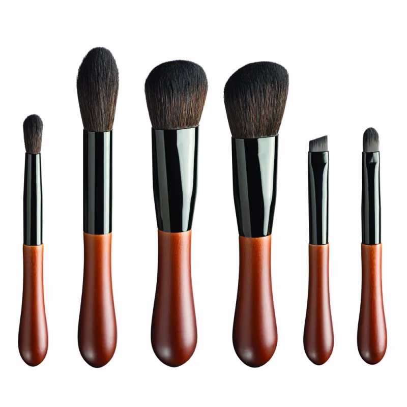 Jak często zmieniać pędzle do makijażu?