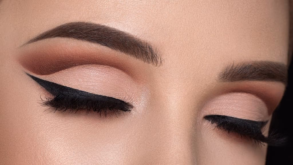 Co to jest cut crease?