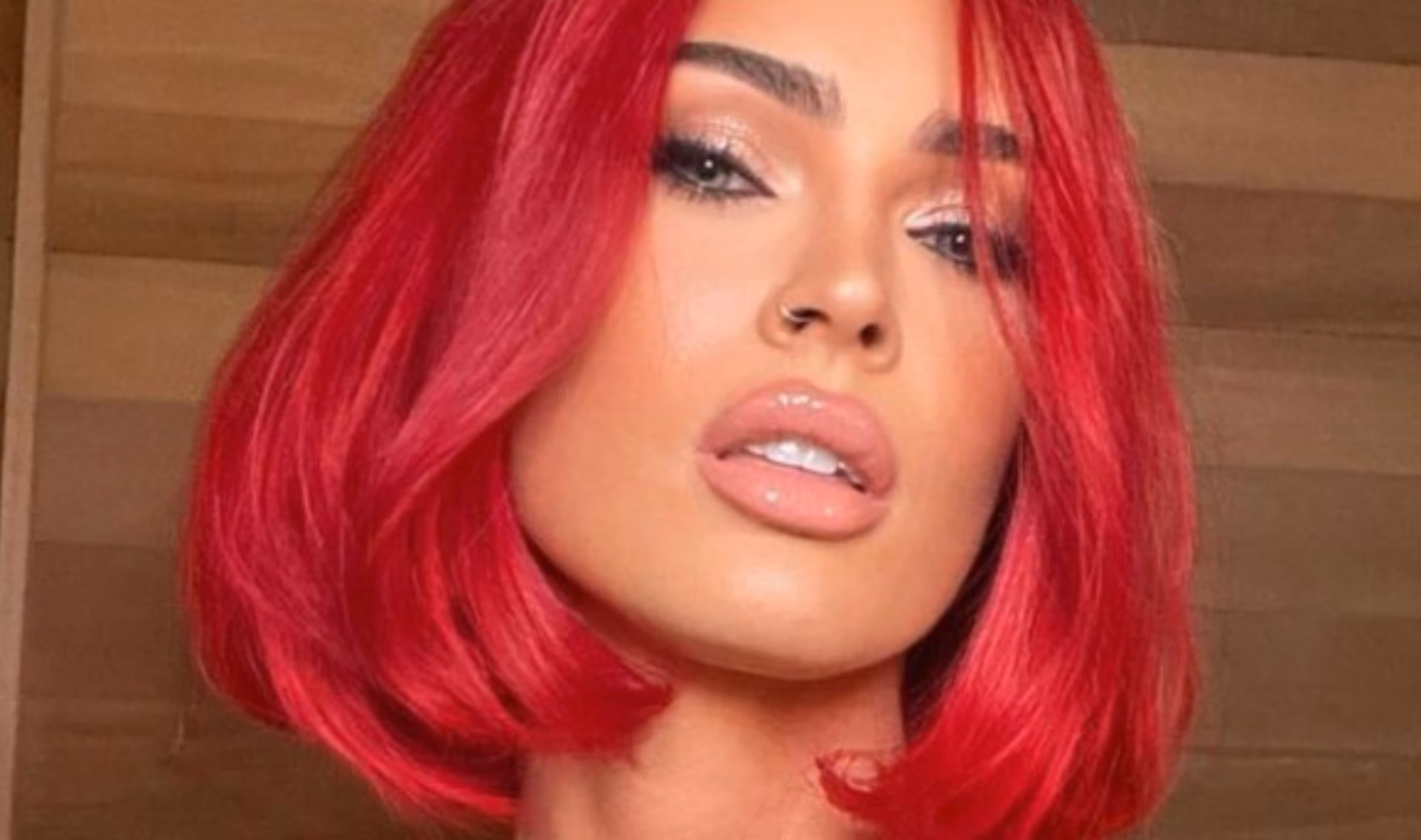 Komu nie pasują czerwone włosy?