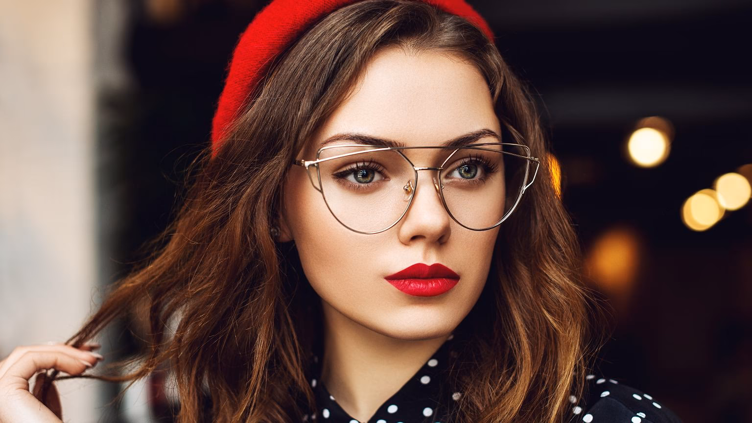 Czym jest makijaż w stylu francuskim?