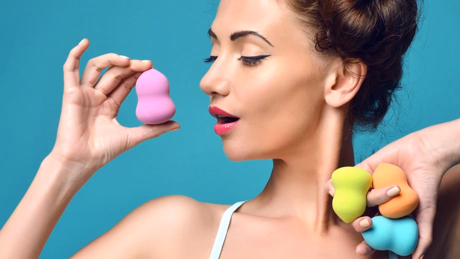 Co jest lepsze do podkładu pędzel czy gąbka?