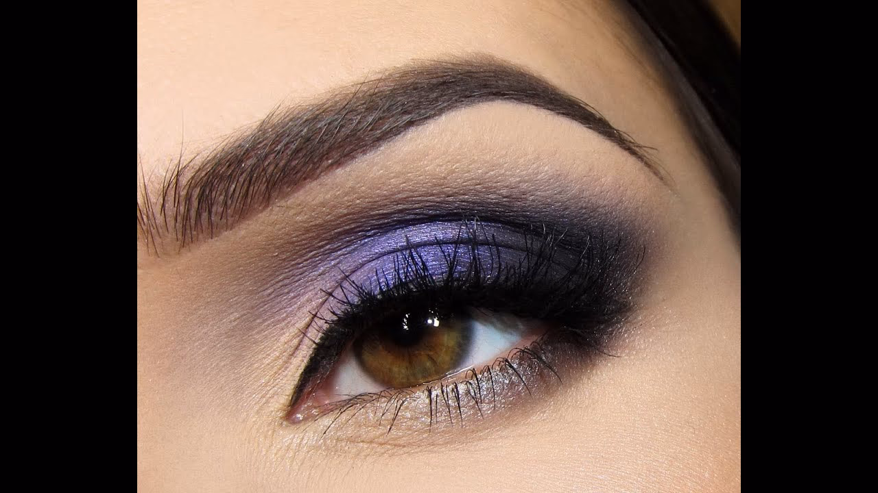 Jaki kolor cienia do powiek podkreśla fioletowe oczy?