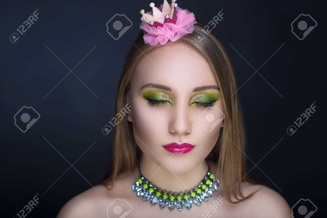 Jak wygladzić makijaż?