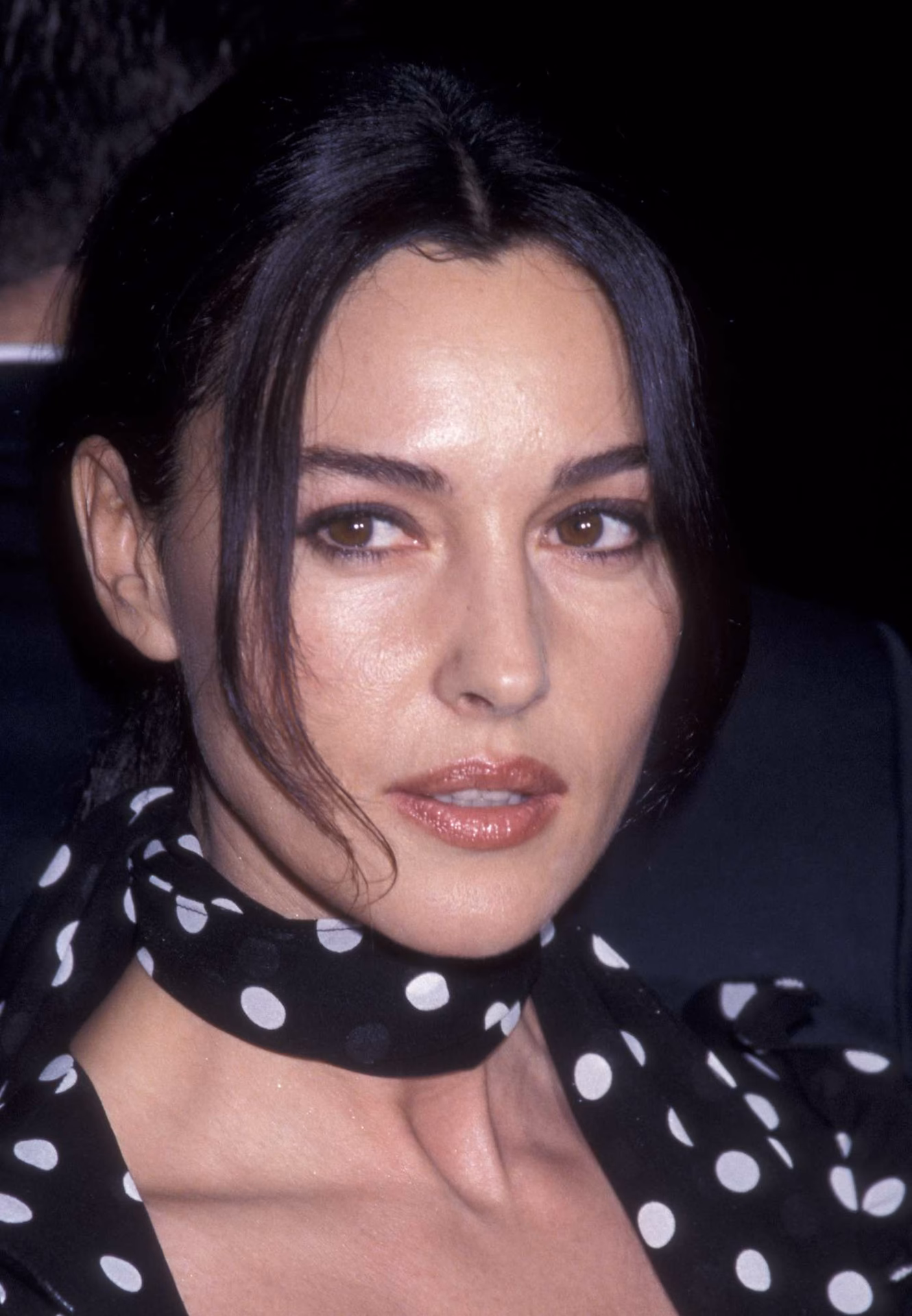 Jaki odcień skóry ma Monica Bellucci?
