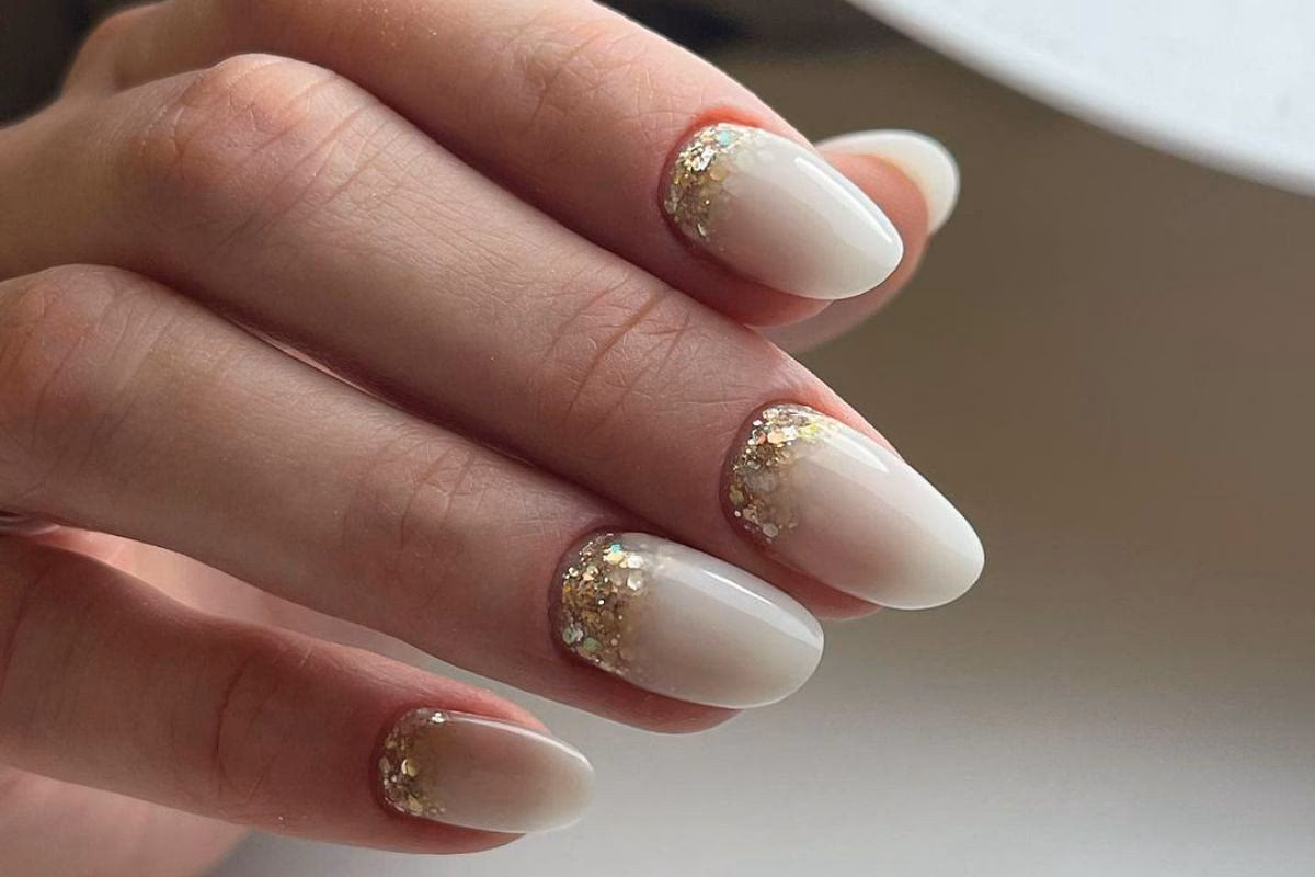 Czy mlecznobiałe paznokcie są nadal w modzie?