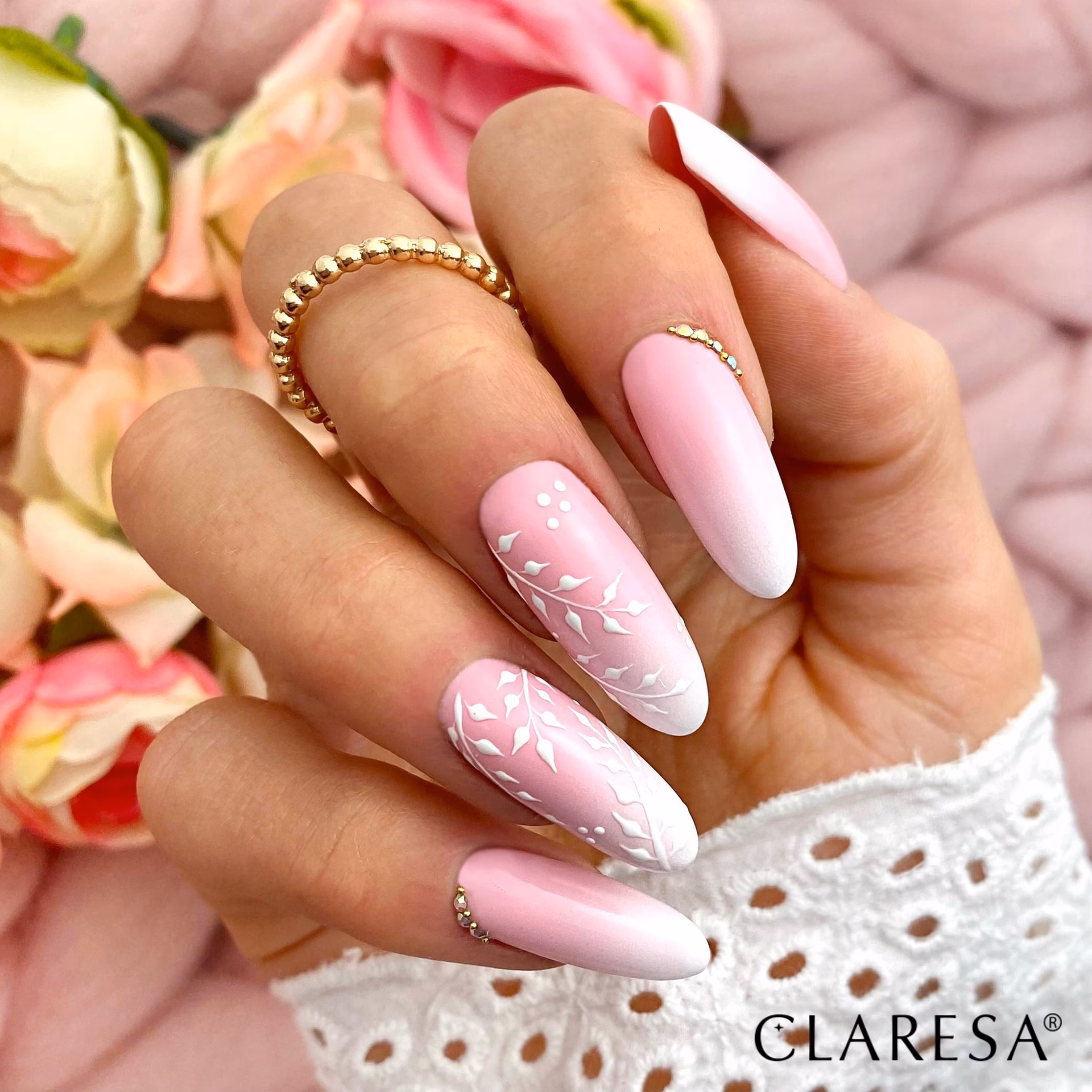 Jakiego koloru jest pudrowy róż?