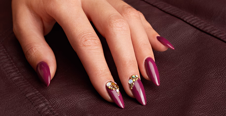 Jaki kolor paznokci wygląda najlepiej matowo?