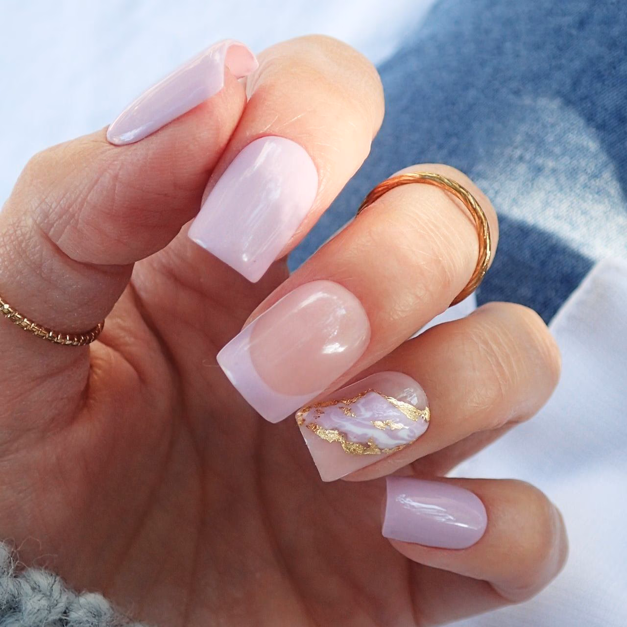 Jak pilować paznokcie na kwadratowo?