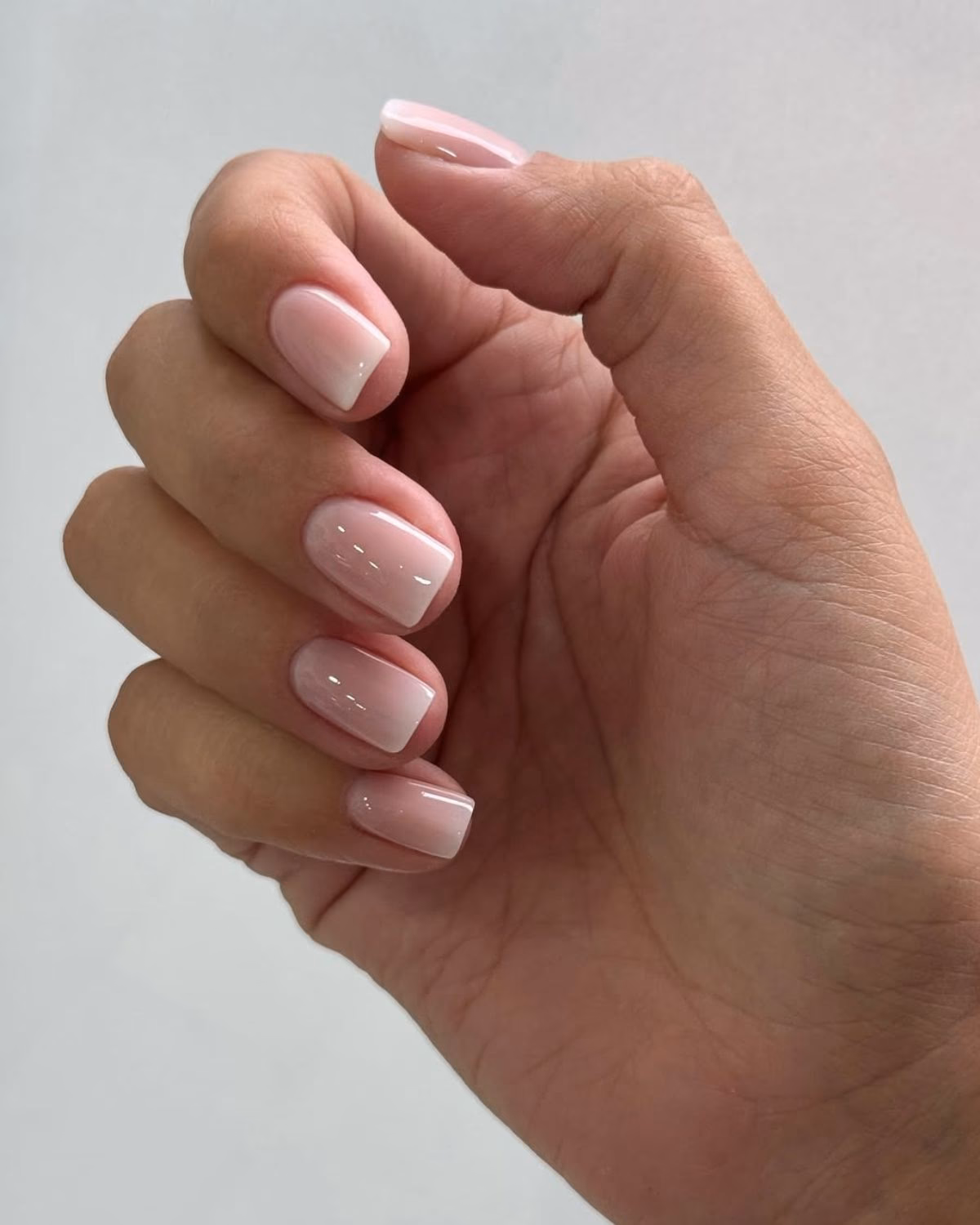 Czy powinnam zrobić sobie paznokcie przed zaręczynami?