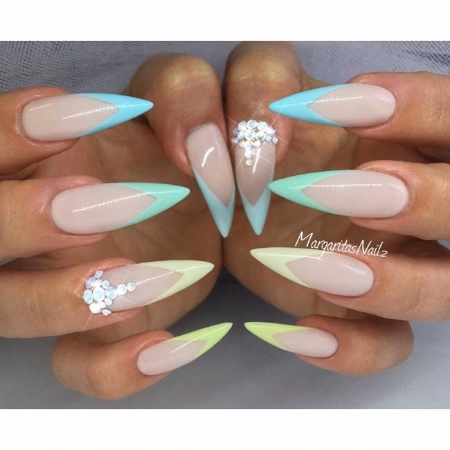 Jak pilować paznokcie w szpic?