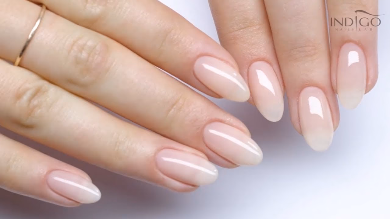 Czy baza proteinowa jest dobra dla paznokci?