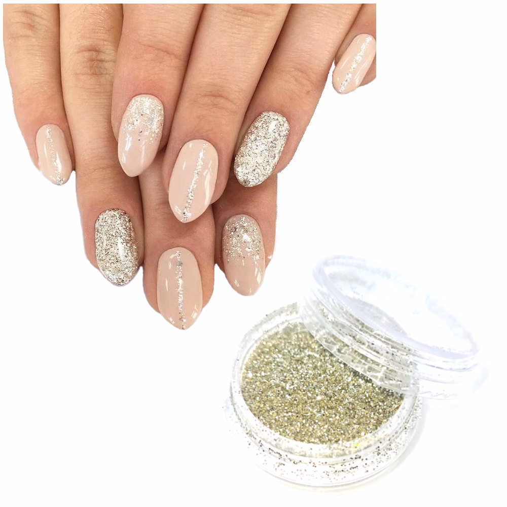 Czym oczyścić paznokcie z pylu?