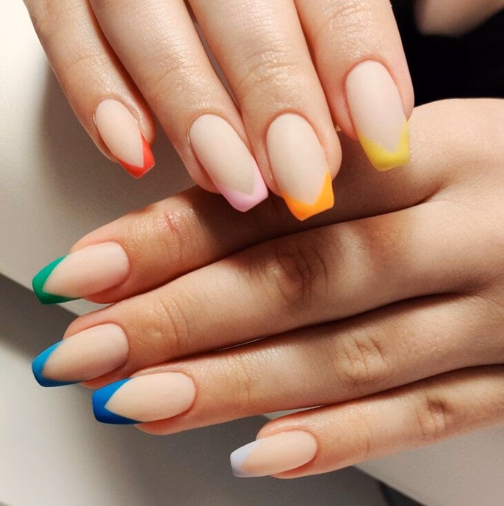 Jaka jest teraz moda na paznokcie?