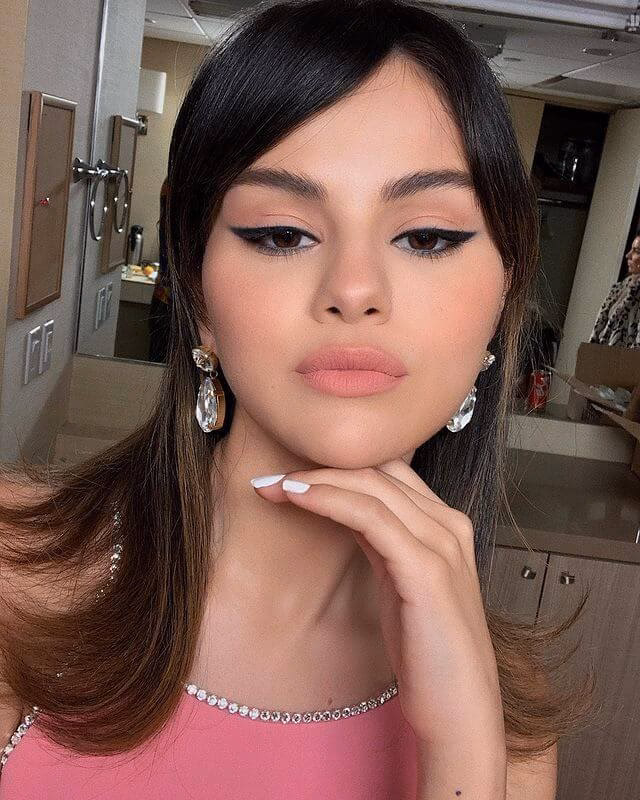 Czy Selena Gomez zrobiła operacje plastyczne?