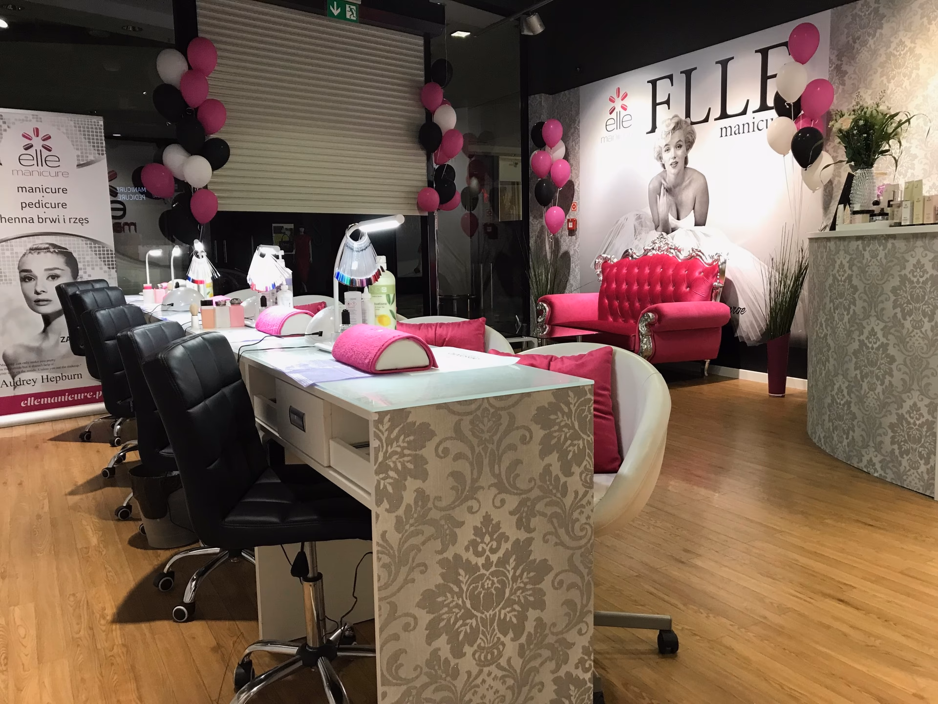 Kto jest właścicielem Wola Park?