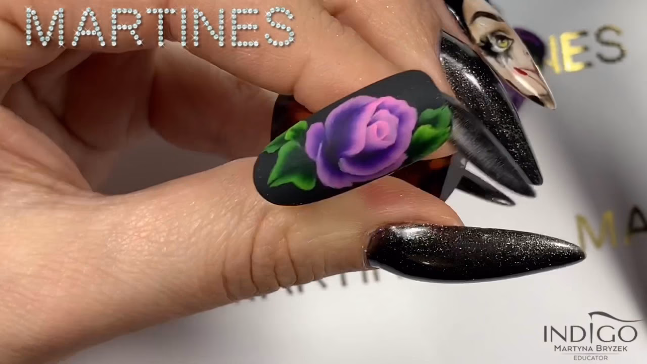 Jak zdobić paznokcie metodą one stroke?