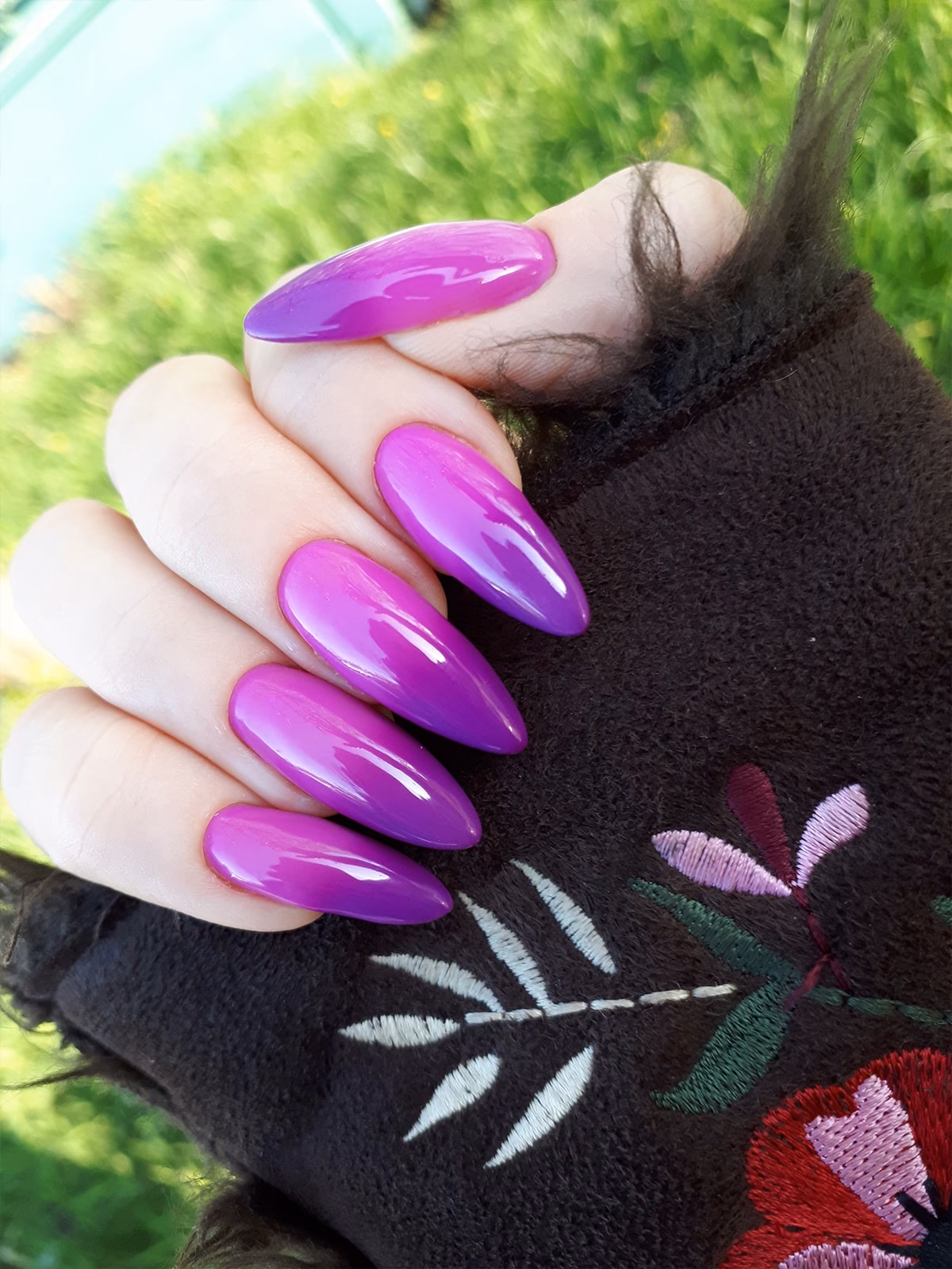 Czy skoki temperatury są szkodliwe dla paznokci?