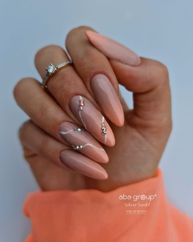 Ile dni zajmuje nauka zdobienia paznokci?