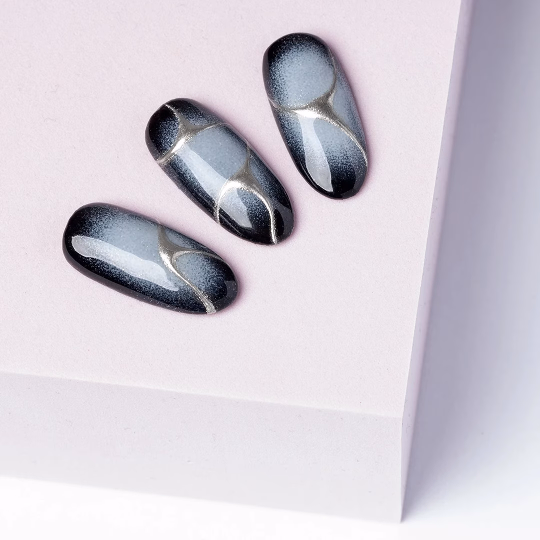 Czym jest chrom w zdobieniu paznokci?